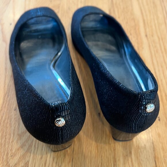 ~Stuart Weitzman~ Black Patent Leather Peep Toe Flats Size 11 - Picture 4 of 11